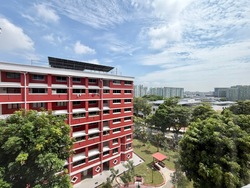 Blk 221 Kovan Green (Hougang), HDB Executive #552453821